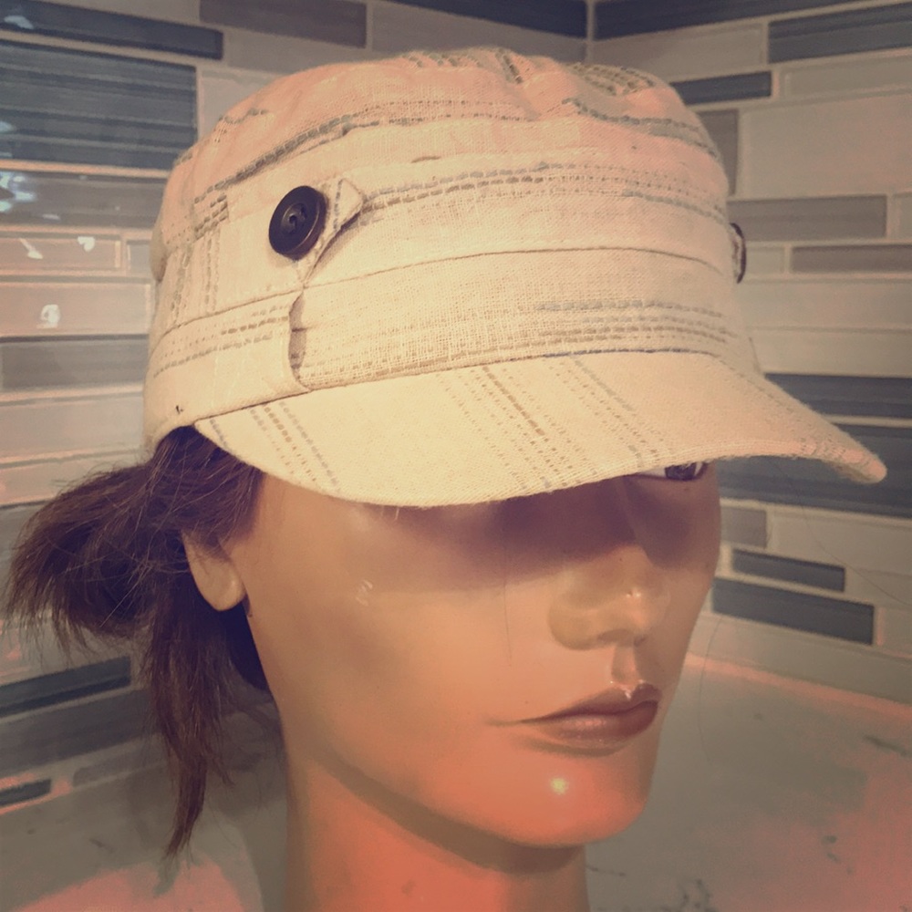 Linen hat